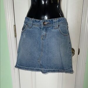 Moto U.K. Design Blue Distressed Denim Mini Skirt Y2K Vintage Style Chic Size 31